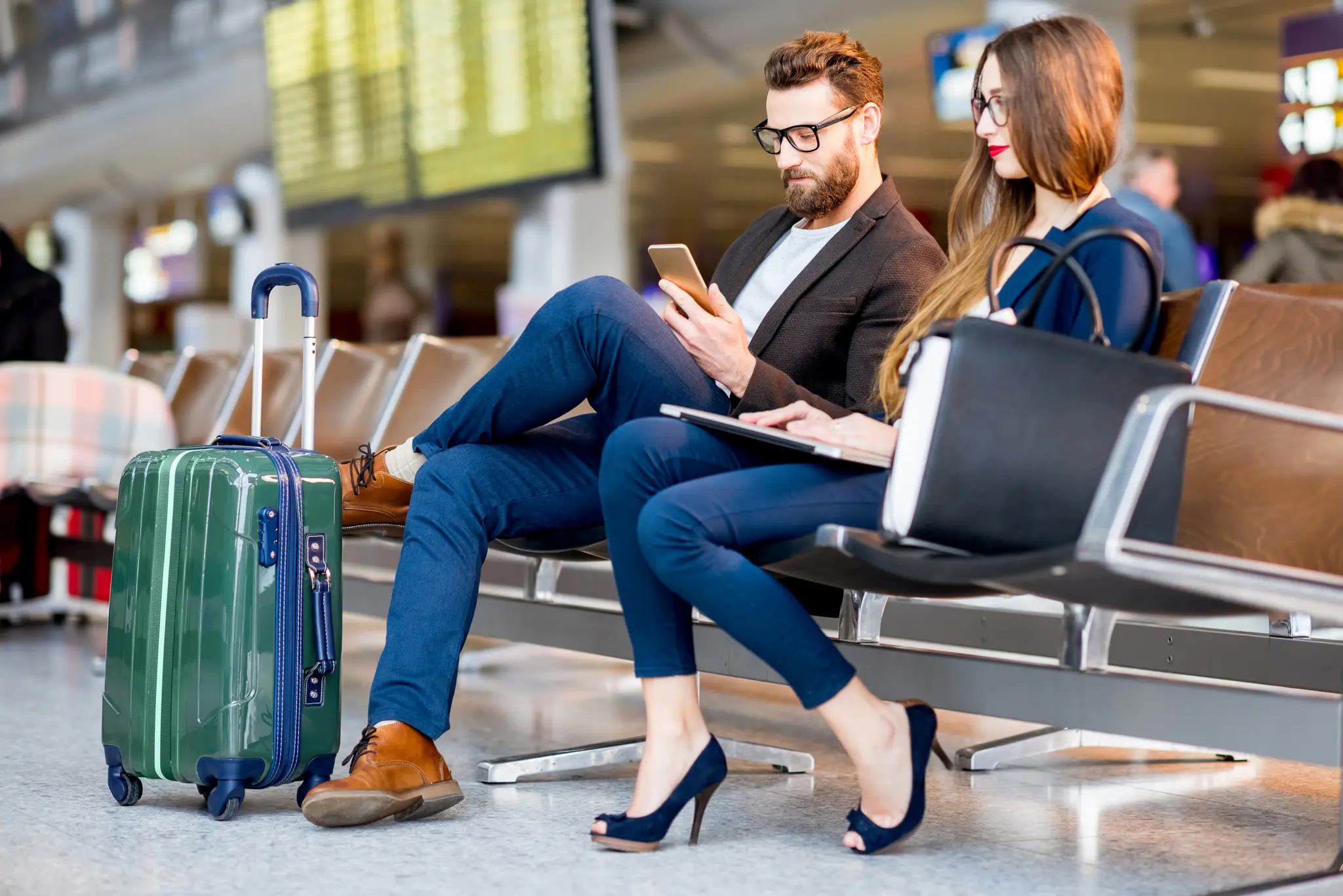 Heaton Moor to Manchester Airport Taxi Transfer Service